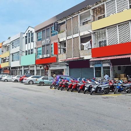 Oyo 90662 The 1975 Hotel Empire Kuantan Zewnętrze zdjęcie